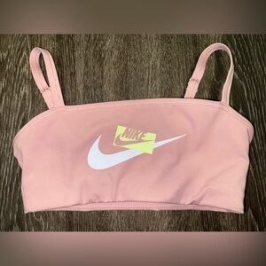 Nike sports bra woman’s small